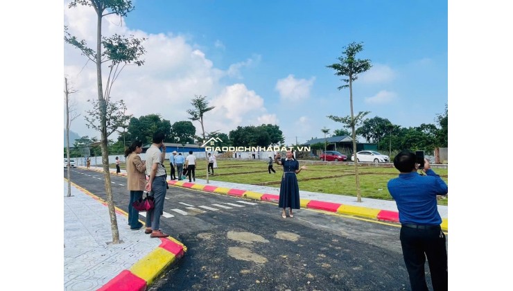 SỐC ĐẤT HÀ NỘI - GIÁ 2,3 TỶ GẦN ĐẠI HỌC QUỐC GIA - TRƯỜNG FPT