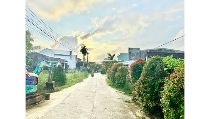 Bán nhanh 4 lô liền kề tại trục chính đại hiệp giáp hoà khương