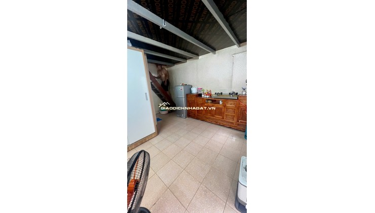 Cho thuê nhà nguyên căn - khu bách kinh xây