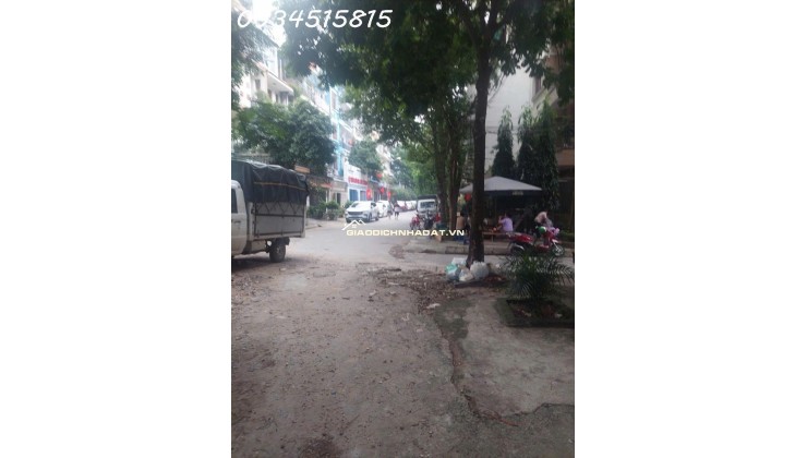 BÁN PHÂN LÔ VIP NGHĨA ĐÔ – NGÕ TO HƠN PHỐ – Ô TÔ TRÁNH – KINH DOANH VĂN PHÒNG ĐỈNH- 23,5ti-