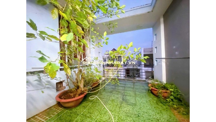 Bán Nhà Mặt Tiền KD Đường Nguyễn Thị Tâm,Tân Phú, DT56M2,4Tầng,4PN.