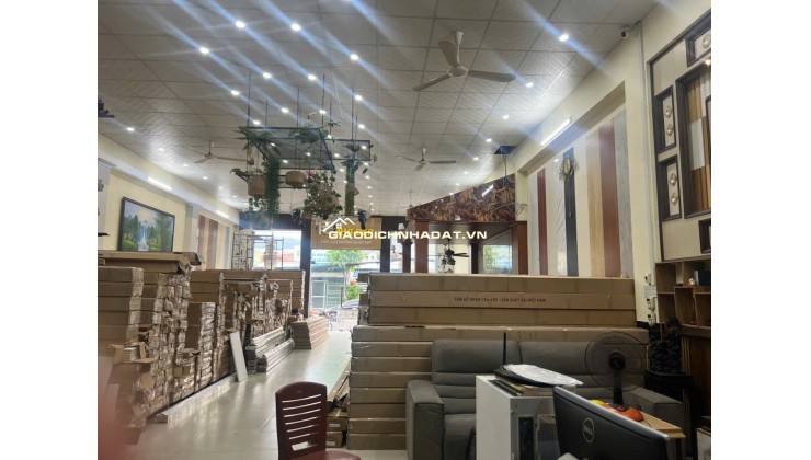 VỪA Ở, VỪA LÀM VP KD, SHOWROOM
Bán nhà 3 tầng mặt tiên đường lê Hồng Phong, Nam Nha Trang (Phước long cũ)