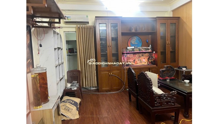 VỪA Ở, VỪA LÀM VP KD, SHOWROOM
Bán nhà 3 tầng mặt tiên đường lê Hồng Phong, Nam Nha Trang (Phước long cũ)
