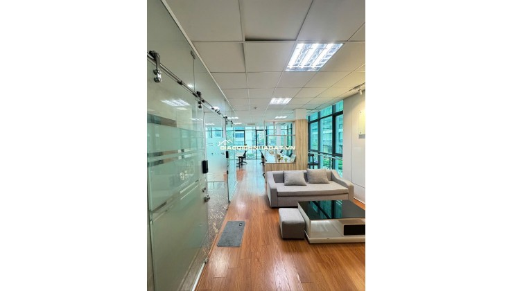 Cho Thuê Văn Phòng 100m2 - 27 Triệu/Tháng. Full Nội Thất, Mặt Phố Trung Kính, Cầu Giấy