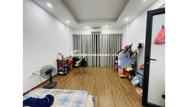 hơn 4 tỷ nhà đẹp gần trường THCS Kim Chung A các bác ơi - sổ chính chủ- sang tên về