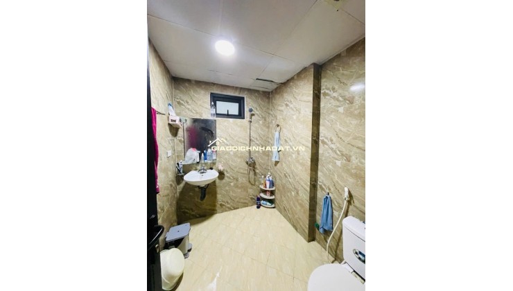 hơn 4 tỷ nhà đẹp gần trường THCS Kim Chung A các bác ơi - sổ chính chủ- sang tên về