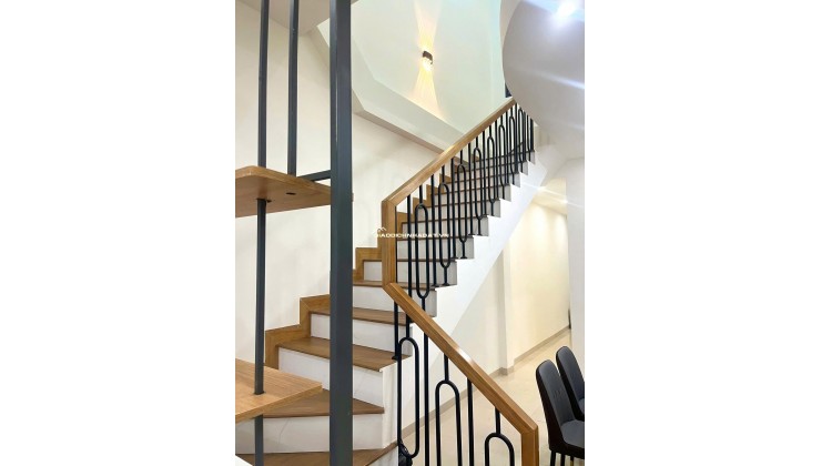 Cần bán nhà 1T1L phường Tân Triều sổ hồng riêng thổ cư 100%