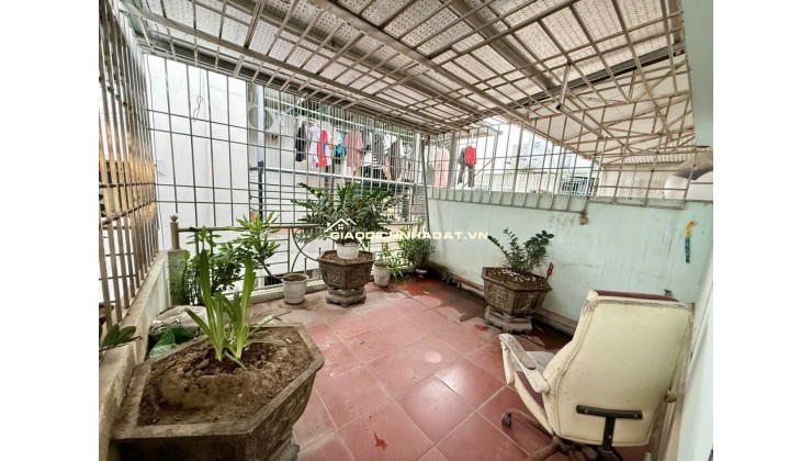 Bán Nhà Tân Triều 34m2- 6 Tầng – 6 phòng ngủ - Vừa ở vừa cho thuê -Gần ô tô – Ngõ thông – chào 8.3 tỷ.