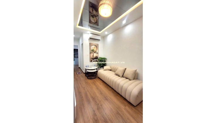 TRUNG TÂM HAI BÀ TRƯNG-TT PHỐ THI SÁCH-65M-GIÁ NHỈNH 4 TỶ