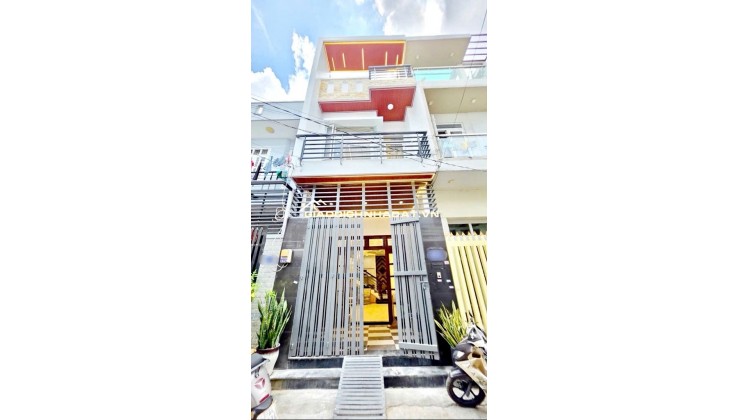  3 TẦNG - 4x14 - ĐƯỜNG XE HƠI - KHU LÊ VĂN QUỚI , GIÁP TÂN PHÚ - CHỈ 5,X 