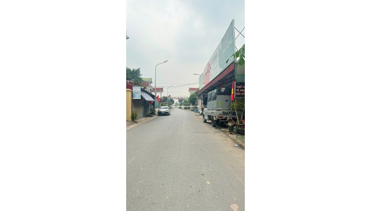 Trục chính Kinh Doanh mặt đường nhựa. 73m2 Giá chỉ 3.3tỷ lh:0969616225