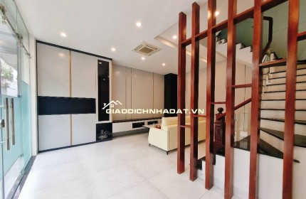 BÁN NHÀ LÔ GÓC – Ô TÔ TRÁNH – KINH DOANH SIÊU ĐỈNH