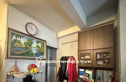 NHÀ HÒA HƯNG QUẬN 10 - 40M2 - 1 TRỆT 3 LẦU - 5 PN RỘNG RÃI