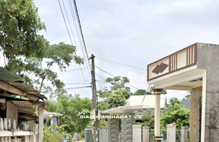 Bán lô đất cách quốc lộ chỉ 100m, dân ở đông kín, sổ sẵn, chỉ 8xxtr