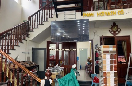 VỪA Ở, VỪA LÀM VP KD, SHOWROOM
Bán nhà 3 tầng mặt tiên đường lê Hồng Phong, Nam Nha Trang (Phước long cũ)