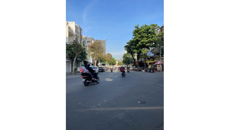 Bán gấp nhà Mặt Tiền Diệp Minh Châu, ngay góc Tân Sơn Nhì sầm uất – Giá chỉ 10.5 tỷ TL
