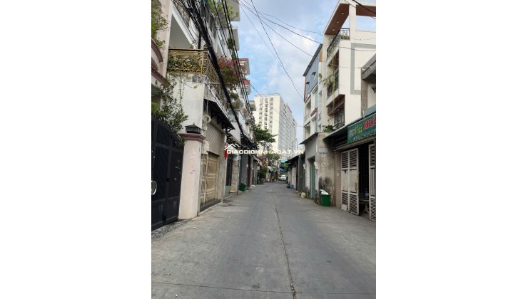 Giá chỉ 6.9 tỷ! Bán nhà 4x16m, 5 Tầng – HXH Phú Thọ Hòa, gần Lũy Bán Bích