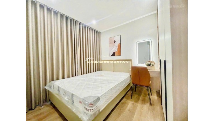 Tôi chính chủ bán căn 2PN+1, dt 64m2, nội thất và view hồ cực đẹp, giá 5tỷ5 tại Imperia Smart City