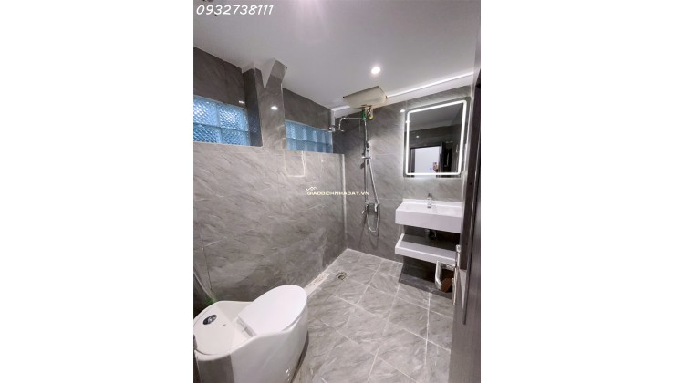 Bán căn hộ nhà tập thể đường Nguyễn Khoái, Hai Bà Trưng, cực đẹp, giá tốt nhất thị trường