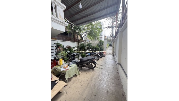 GIÁ 21 TỶ – MẶT TIỀN ĐƯỜNG SỐ – GẦN GIGAMALL – NHÀ TRỆT 3 LẦU – 17 PHÒNG KHAI THÁC DÒNG TIỀN