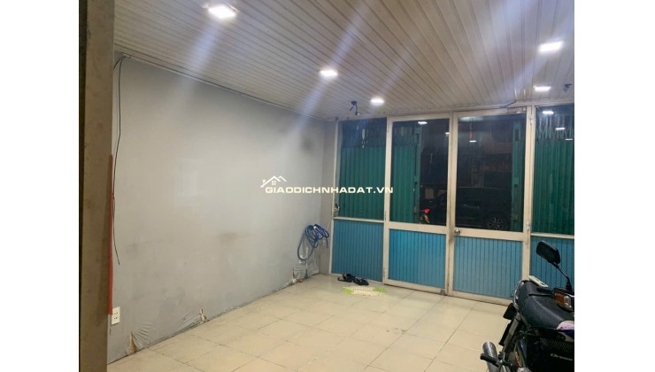 Cho thuê MB có máy lạnh tiện KD ngay mặt tiền Vĩnh Viễn Quận 10