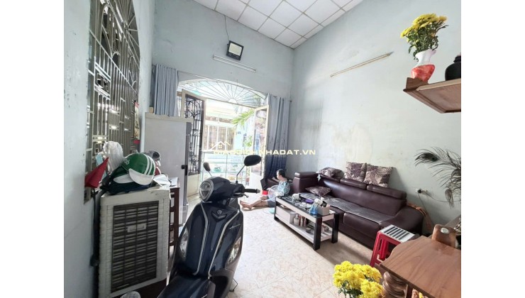 Bán nhà 5x12m - Đoàn Giỏi, cách AEON Tân Phú 300m - chỉ 5.15 tỷ TL