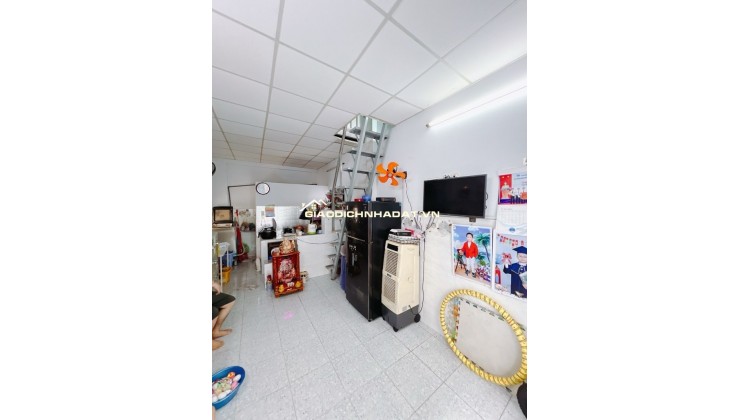 KHU DÂN CƯ HIỆN HỮU, GẦN CHỢ KHÁNH HỘI QUẬN 4 , GẦN ĐÒAN VĂN BƠ