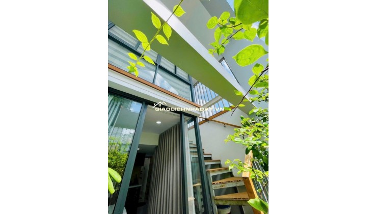 Nhà đẹp lung linh _ Nguyễn Thiện Thuật - vừa ở vừa kinh doanh - 45m2 - 5 tầng BTCT - 11ty9