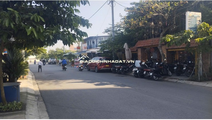 Bán nhà MT 193 Lê Tấn Bê, cách Võ Văn Kiệt 100m vị trí siêu đẹp