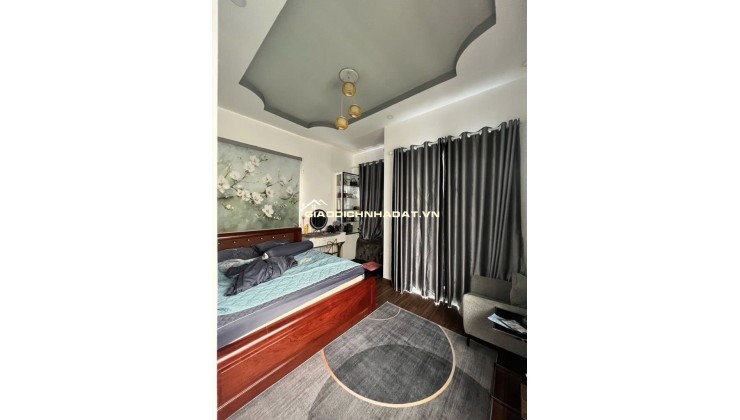  BIỆT THỰ 2 TẦNG CỰC ĐẸP – SÁT MẶT TIỀN ĐẶNG VĂN BI – BÌNH THỌ, THỦ ĐỨC – GIÁ 20 TỶ!