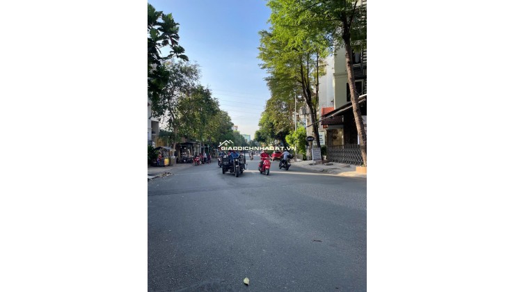 Bán gấp nhà Mặt Tiền Diệp Minh Châu, ngay góc Tân Sơn Nhì sầm uất – Giá chỉ 10.5 tỷ TL