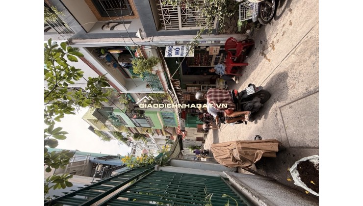 Nhà giá sốc Q.3 - Nguyễn Đình Chiểu - Cư xá đô thành - hẻm xe hơi - nhỉnh 7ty - nhà cũ tiện xây mới