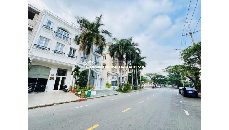 Bán biệt thự Khu Nam Thông 3 - Quận 7 đang có hợp đồng thuê sẵn