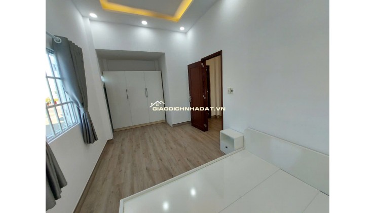 Bán nhà góc 2 mặt tiền hẻm xe hơi Huỳnh Tấn Phát Nhà Bè