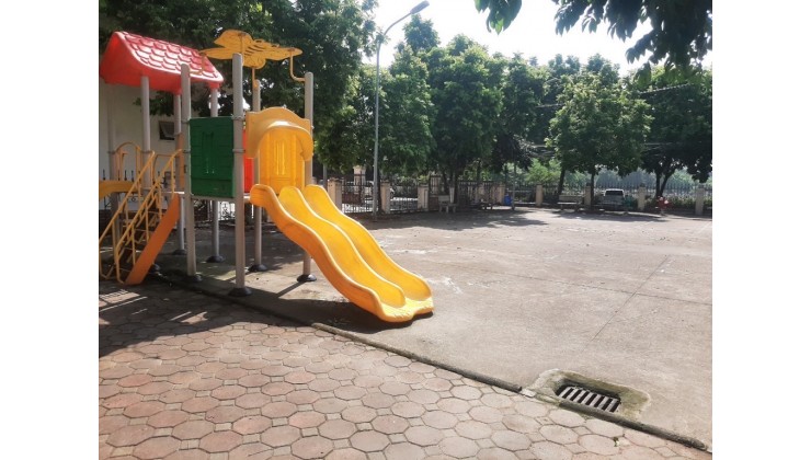 Ô TÔ ĐỖ CỬA- THÀNH PHỐ VEN SÔNG TƯƠNG LAI - CẦU THƯỢNG CÁT KHỞI CÔNG GIÁ NGÀY CÀNG TĂNG