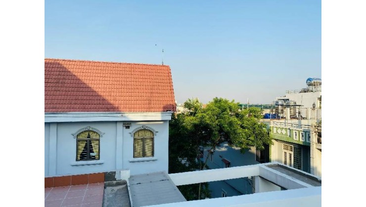 Bán nhà gần bến xe ngã tư ga  Phường Thạnh Xuân Quận 12