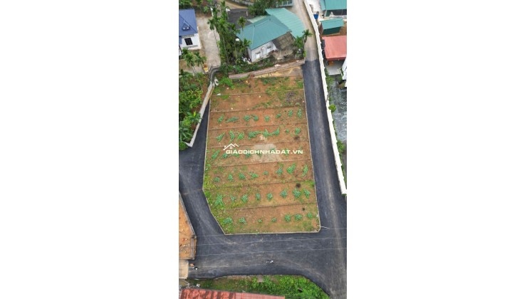 Bán nhanh lô đất Hợp Thành, thành phố Hòa Bình giá 650tr, dt 110m, mt 5m