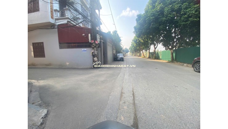 SIÊU HIẾM UY NỖ - Nhà văn hoá- trung tâm văn hoá đông anh