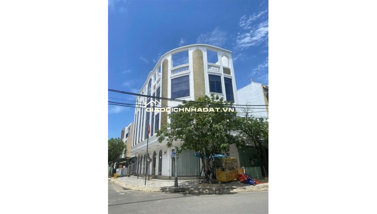 Bán nhà 3 tầng, giáp 2 mặt đường Liên Chiểu, Đà Nẵng - DT:142m2