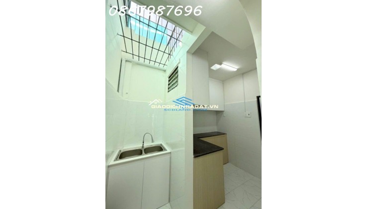 Bán nhà hẻm Phước Long, Nam Nha Trang, giá chỉ 2,35 tỷ, tiềm năng phát triển cao, LH ngay