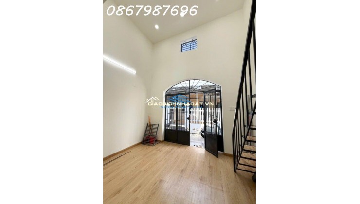 Bán nhà hẻm Phước Long, Nam Nha Trang, giá chỉ 2,35 tỷ, tiềm năng phát triển cao, LH ngay