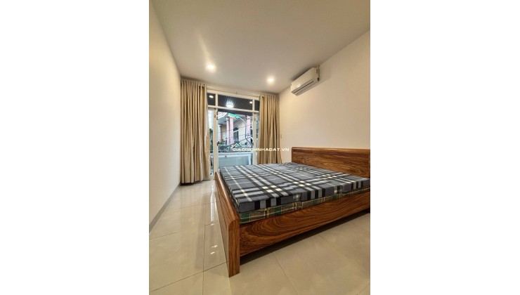 Bán Nhà 2 Tầng Mới Gần Biển Ở Chỉ Hơn 3ty