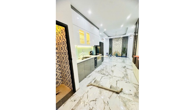 Ô TÔ VÀO NHÀ NGỌC HÀ BA ĐÌNH, 5 TẦNG MẶT TIỀN RỘNG, TIỆN ÍCH VÔ CÙNG!