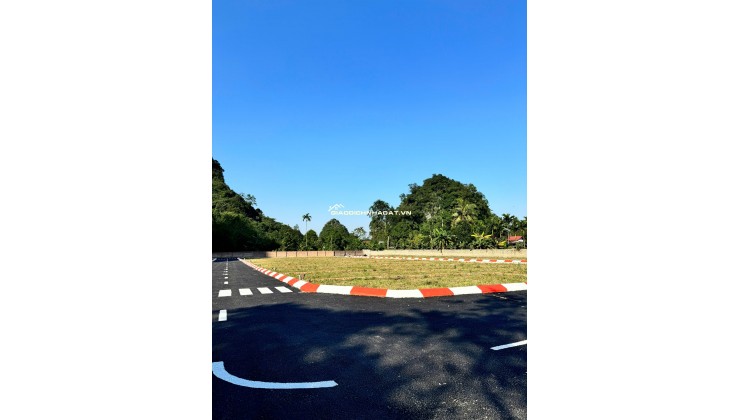 SỐC CHỈ  3xx TRIỆU 1 LÔ ĐẤT TẠI LƯƠNG SƠN -HÒA BÌNH GẦN KCN