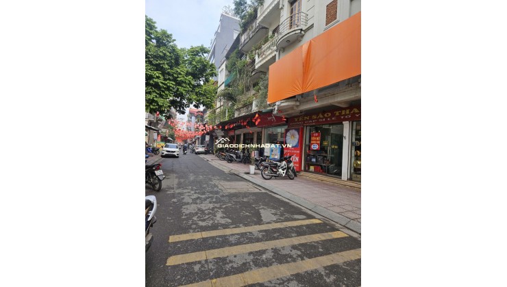 BÁN ĐẤT TẶNG NHÀ, DT 86M2, MT 4,5M, GIÁ 16.9 TỶ, LIÊN HỆ: 0965091176.