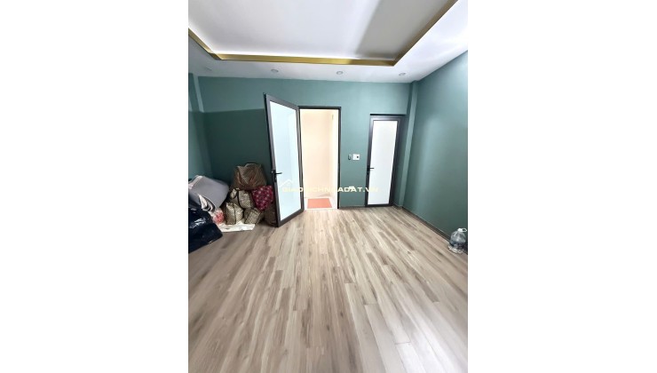 Bán nhà Lĩnh Nam – Hoàng Mai – Hà Nội – 32m2 – Mặt tiền 5m – 5 tầng – 3 ngủ - chào 6,8 tỷ.