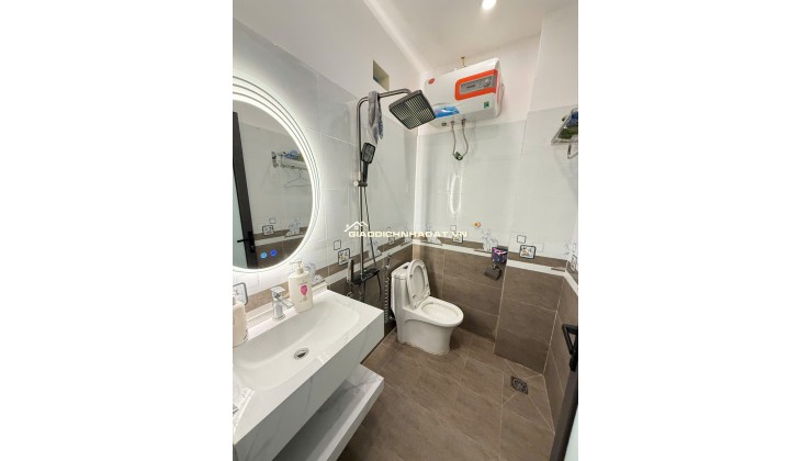 Bán nhà Lĩnh Nam – Hoàng Mai – Hà Nội – 32m2 – Mặt tiền 5m – 5 tầng – 3 ngủ - chào 6,8 tỷ.