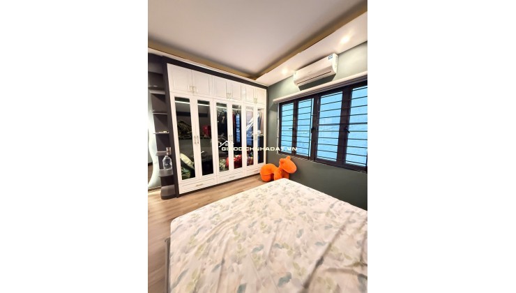 Bán nhà Lĩnh Nam – Hoàng Mai – Hà Nội – 32m2 – Mặt tiền 5m – 5 tầng – 3 ngủ - chào 6,8 tỷ.