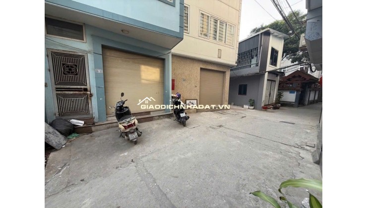 bán nhà lĩnh nam gần đường trường đại học, gàn chợ nhà 5 tầng