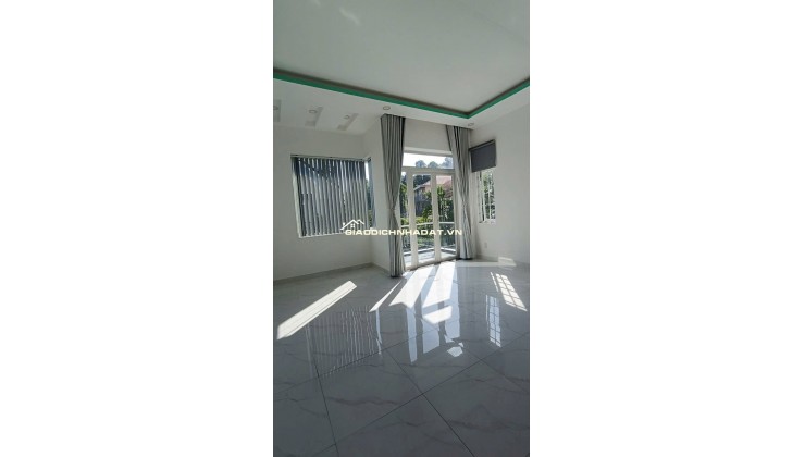 NHÀ ĐẸP LÔ GÓC – TRUNG TÂM LÁI THIÊU (TP.HCM) - chỉ nhỉnh 7 ty